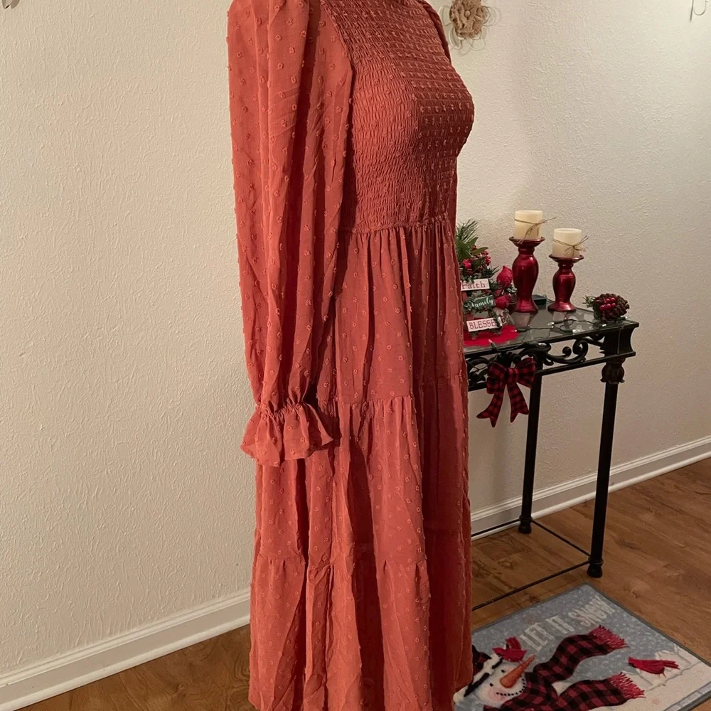 New boutique dress - Picture 3 of 4